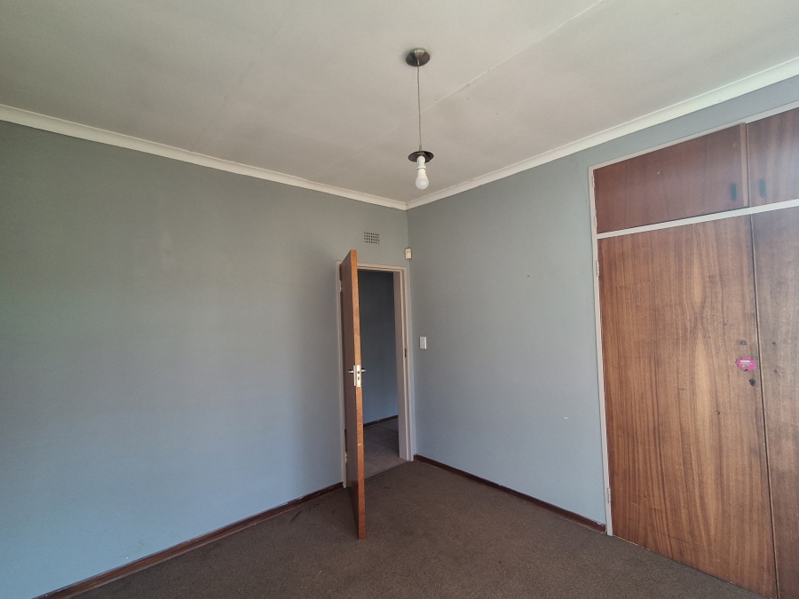 4 Bedroom Property for Sale in Flamwood North West
